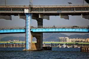 Mumbai to get first Double-decker bridge at CST